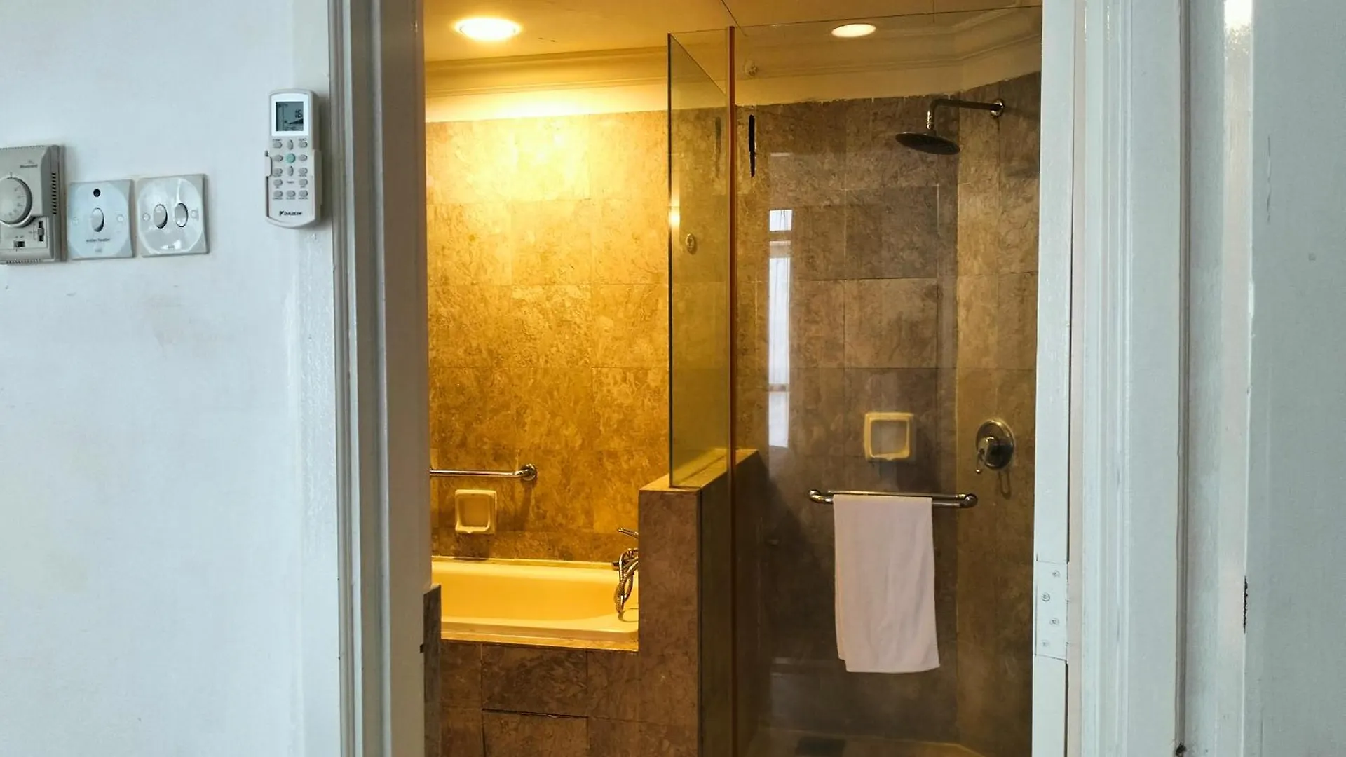 Times Square Kuala Lumpur By Service Suite Apartmán